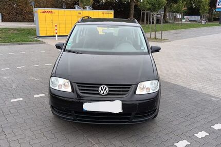VW Touran 295.000 km 2.650 € Ovendorf 23626
