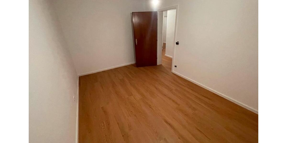 Hochparterre Bad Schwartau - 3 Zimmer, 71 m&sup2;, 985&euro; | Angebot:25229572