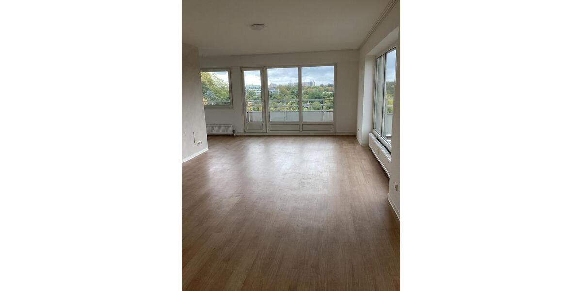 Etagenwohnung Lübeck Sankt Lorenz Nord - 3 Zimmer, 95 m&sup2;, 1.095&euro; | Angebot:23830166