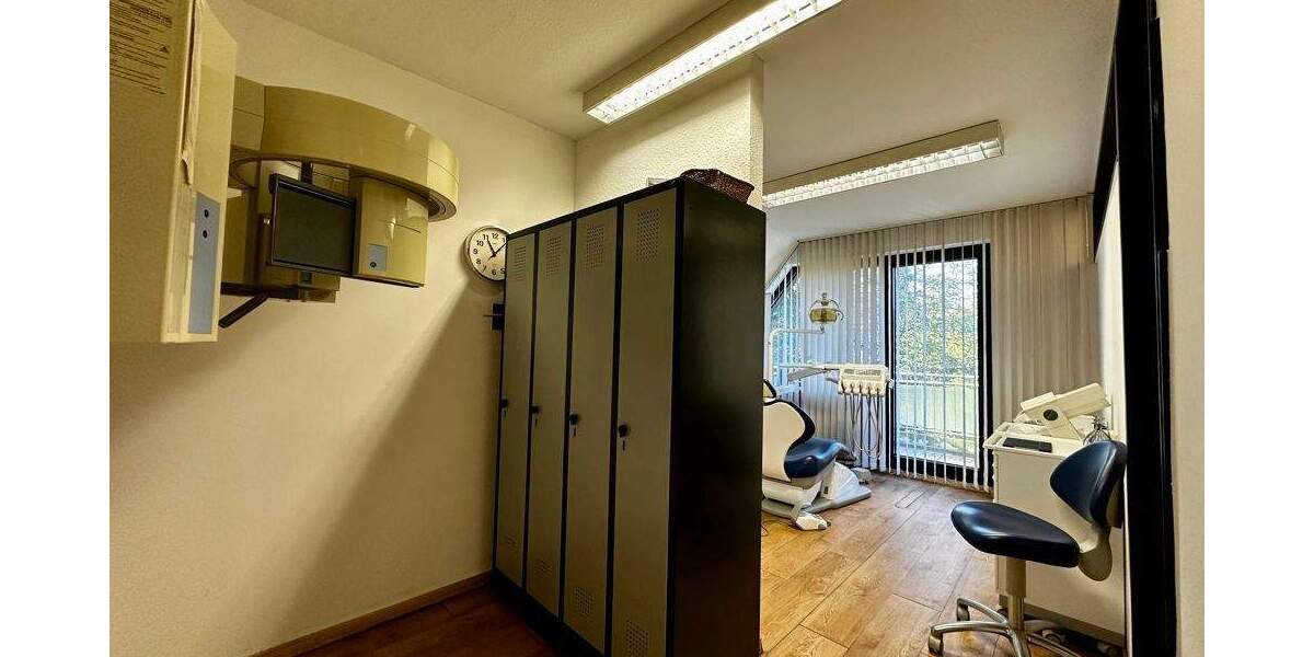 Gewerbeeinheit mit Potential - frei werdend zum 01.04.2026 5 zimmer