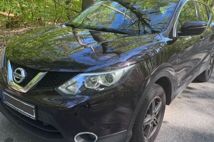 Nissan Qashqai 147.000 km 8.200 &euro; Lübeck 23568