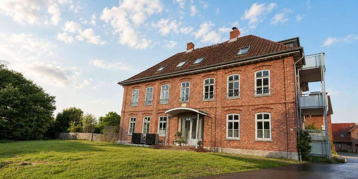 Etagenwohnung Hamberge Sandhof - 5 Zimmer, 137 m&sup2;, 1.576&euro; | Angebot:27080838