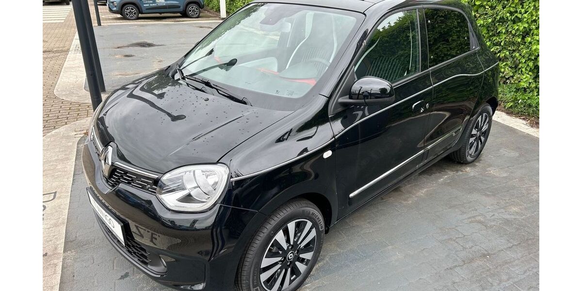 Renault Twingo 9.600 km 23.780 € Bad Segeberg 23795