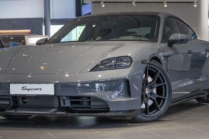Porsche Taycan 4.900 km 154.890 &euro; Lübeck 23560