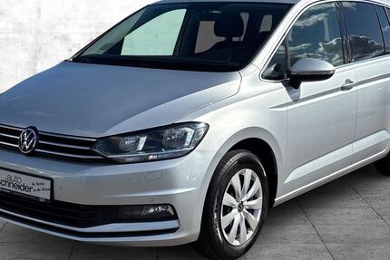 VW Touran 53.900 km 26.450 &euro; Timmendorfer Strand 23669