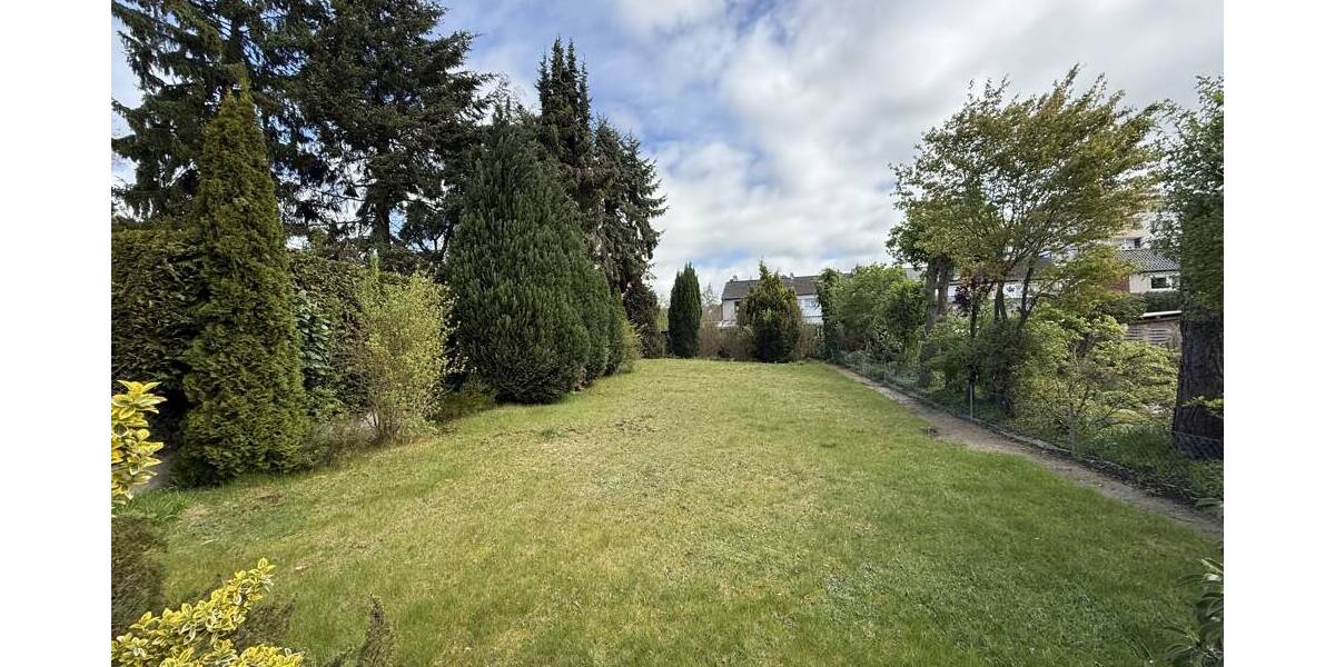 Doppelhaushälfte Bad Schwartau - 6 Zimmer, 90 m&sup2;, 245.000&euro; | Angebot:26475337