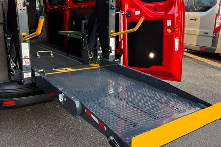 Ford Transit 61.500 km 33.990 &euro; Lübeck 23560