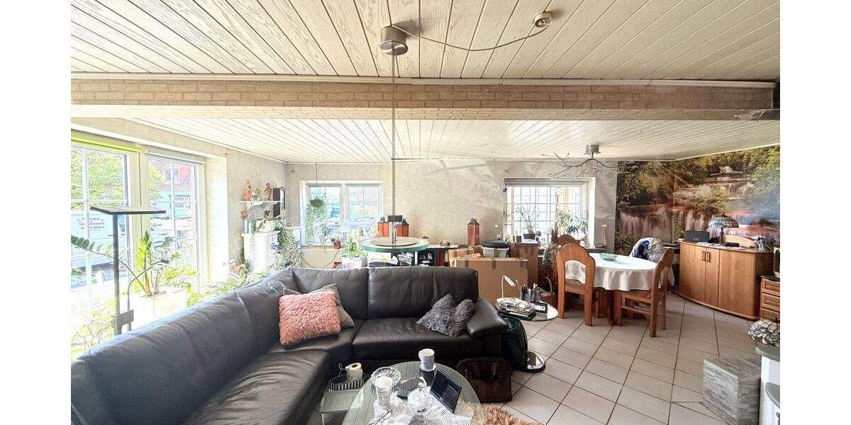 Doppelhaushälfte Lübeck Kücknitz - 3 Zimmer, 106 m&sup2;, 310.000&euro; | Angebot:25698142