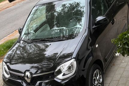 Renault Twingo 21.500 km 10.300 &euro; Lübeck 23554