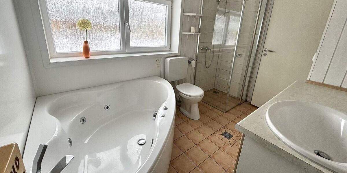 Mehrfamilienhaus, Wohnhaus Lübeck Travemünde - 4 Zimmer, 71 m&sup2;, 469.000&euro; | Angebot:25673038