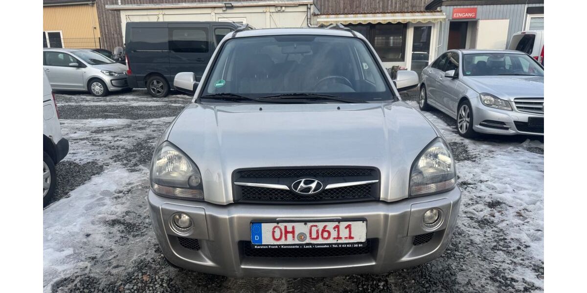 Hyundai TUCSON 164.000 km 6.999 &euro; Stockelsdorf 23617