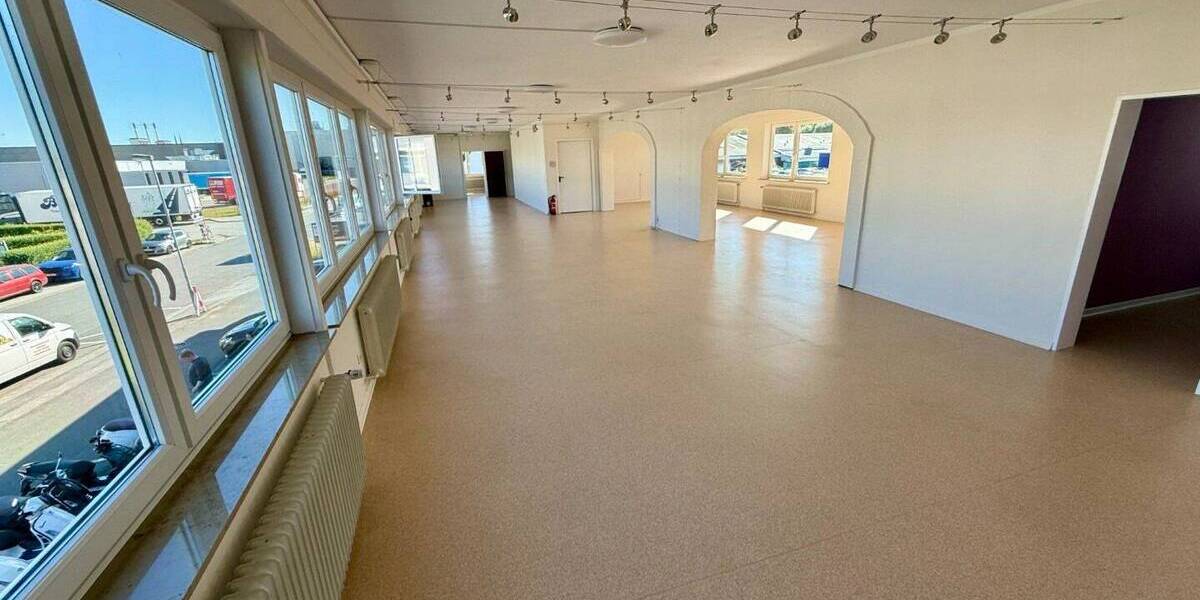 Gewerbeobjekt Lübeck St. Jürgen - 1.965&euro; | Angebot:26929840