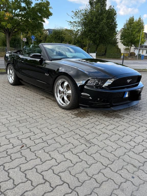 Ford Mustang 72.000 km 29.990 € Bad Segeberg 23795