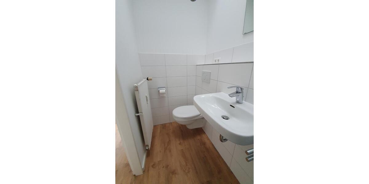 Hochparterre Lübeck Sankt Jürgen - 1 Zimmer, 40 m&sup2;, 125.000&euro; | Angebot:26919730