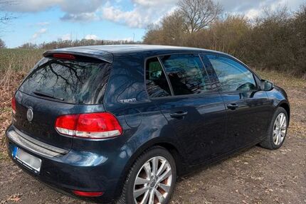 VW Golf 157.300 km 4.800 &euro; Lübeck 23568