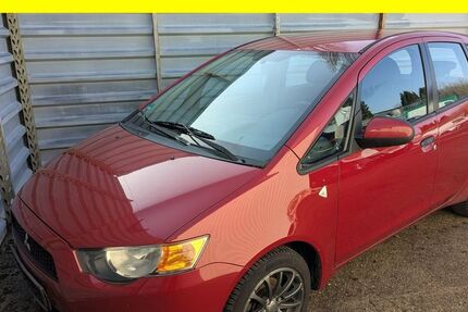 Mitsubishi Colt 212.661 km 800 &euro; Lübeck 23556