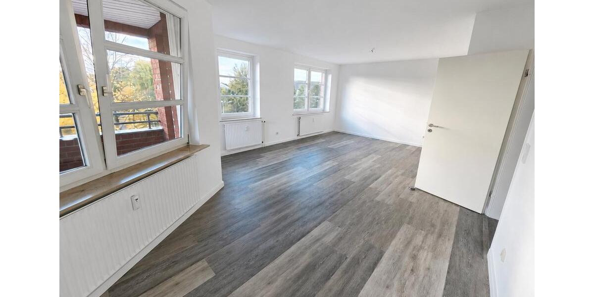 Etagenwohnung Bad Schwartau - 1 Zimmer, 78 m&sup2;, 230.000&euro; | Angebot:27147170