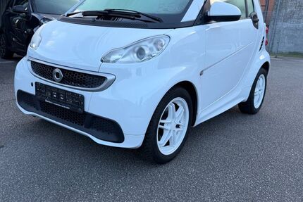 Smart ForTwo 103.800 km 4.690 &euro; Lübeck 23554