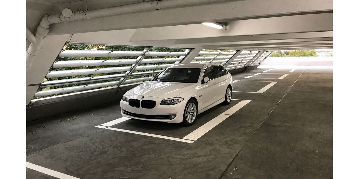 BMW 520 204.000 km 13.250 &euro; Steinburg 22964