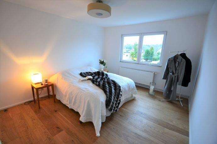 Etagenwohnung Scharbeutz - 3 Zimmer, 90 m&sup2;, 1.350&euro; | Angebot:26202105