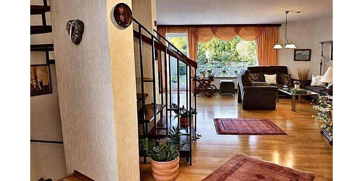 Reihenmittelhaus Lübeck Kücknitz - 4 Zimmer, 111 m&sup2;, 298.000&euro; | Angebot:25196237