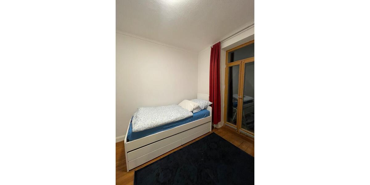 WG Zimmer - 1 Möbliertes Zimmer 1 zimmer
