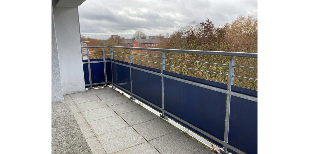 Wir haben renoviert für Sie! Top 2,5 Zimmer Wohnung mit Balkon und Aufzug! 2.5 zimmer