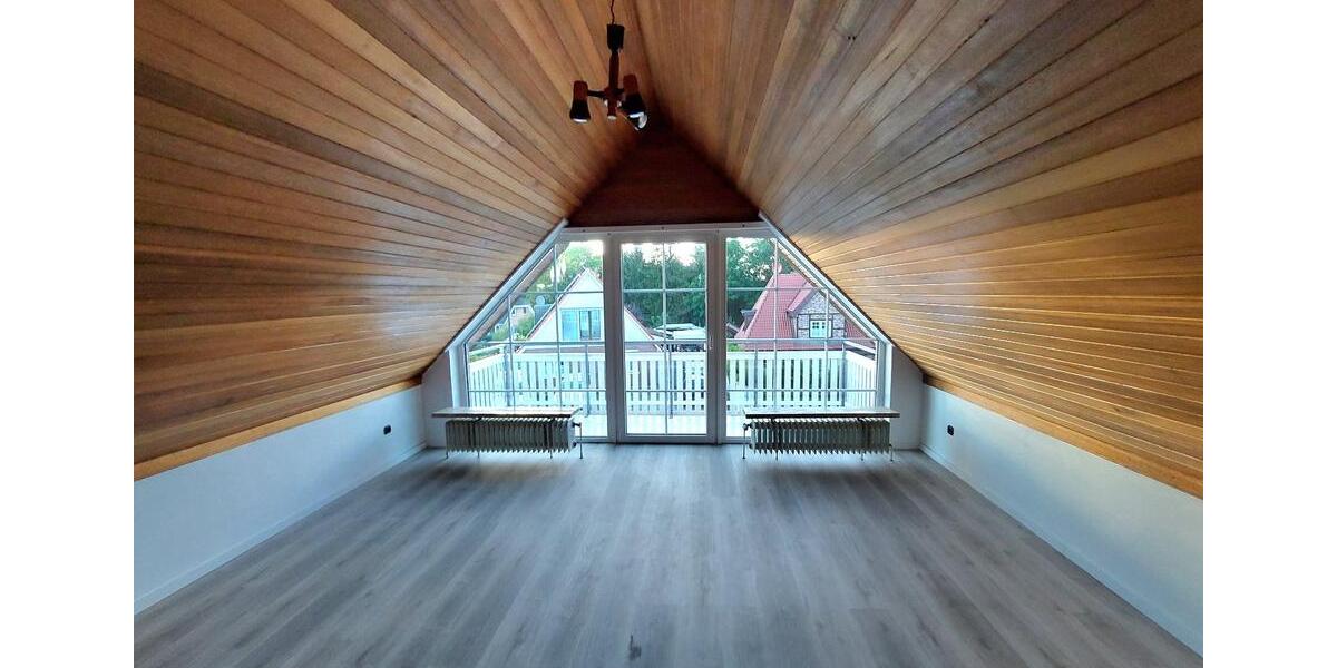 Einfamilienhaus Timmendorfer Strand - 7.5 Zimmer, 205 m&sup2;, 2.300&euro; | Angebot:27638451