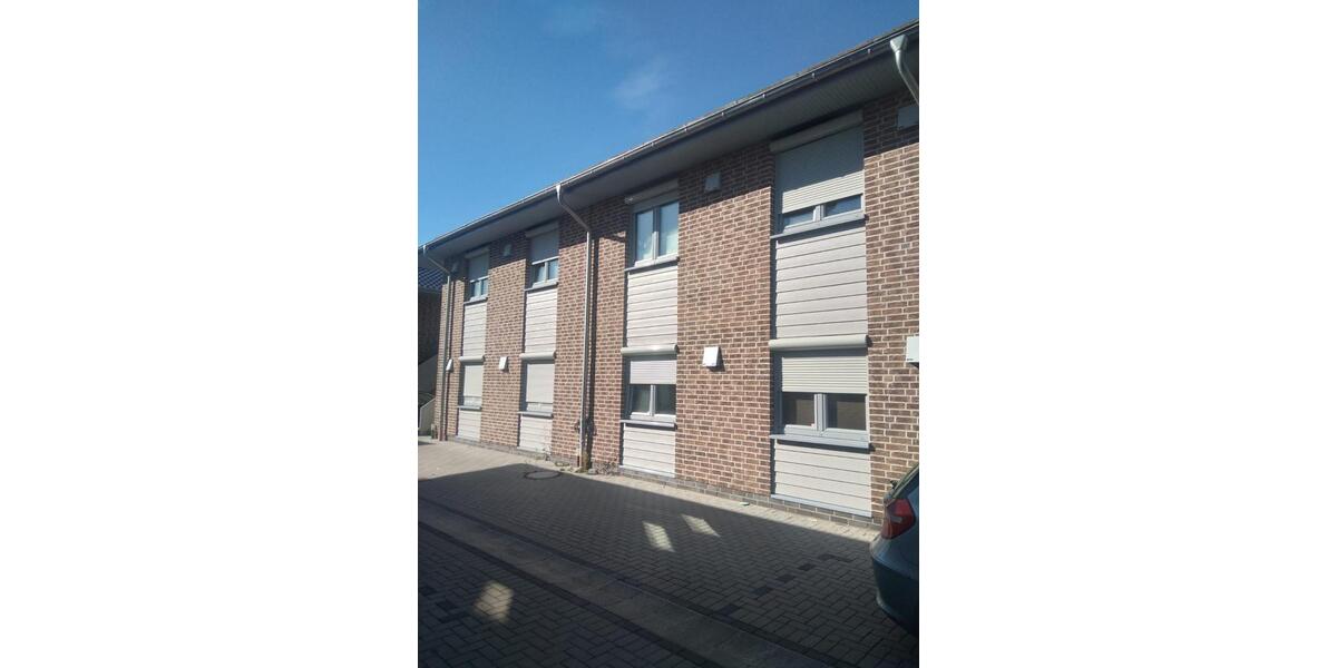 Etagenwohnung Bad Segeberg - 4 Zimmer, 130 m&sup2;, 1.200&euro; | Angebot:26459987