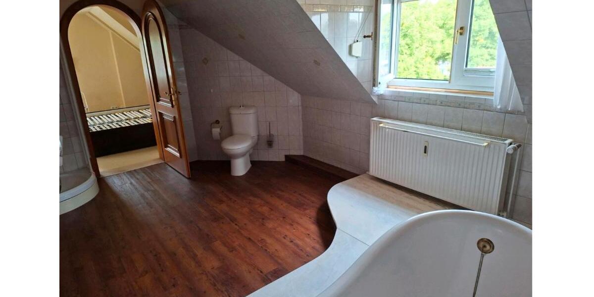 Maisonettenwohnung Bad Schwartau - 4.5 Zimmer, 128 m&sup2;, 380.000&euro; | Angebot:27453097