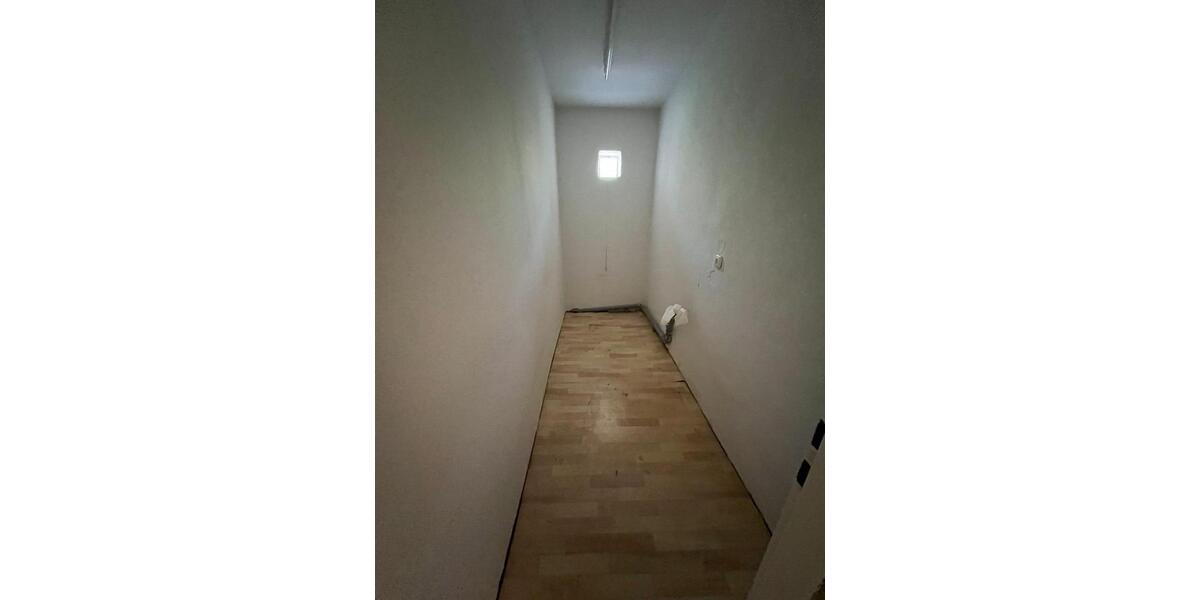 Etagenwohnung Lasbek - 4 Zimmer, 105 m&sup2;, 999&euro; | Angebot:24121630