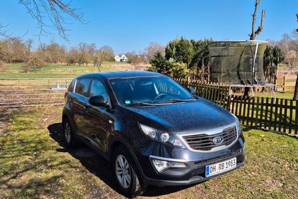 Kia Sportage 127.000 km 7.400 &euro; Ahrensbök 23623
