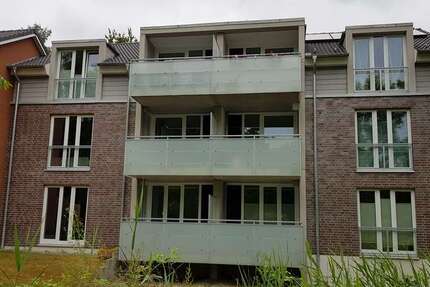 Wohnung Bad Schwartau - 2 Zimmer, 69 m&sup2;, 880&euro; | Angebot:26359968