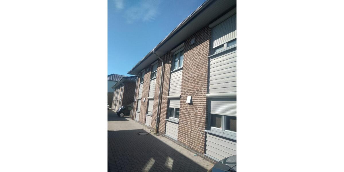 WohnungBüro Studio Praxis mit optionaler Halle im Gewerbegebiet Bad Segeberg zimmer