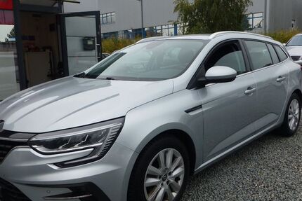 Renault Megane 121.000 km 11.950 &euro; Lübeck 23560