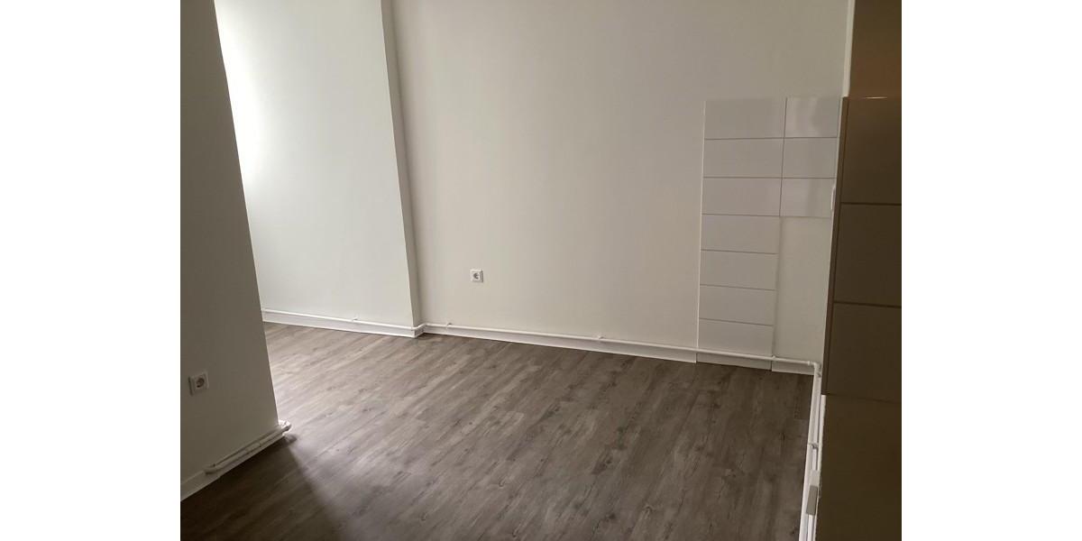 Etagenwohnung Lübeck Sankt Jürgen - 2 Zimmer, 71 m&sup2;, 825&euro; | Angebot:26059861