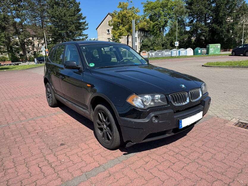 BMW X3 169.086 km 4.990 € Lübeck 23556