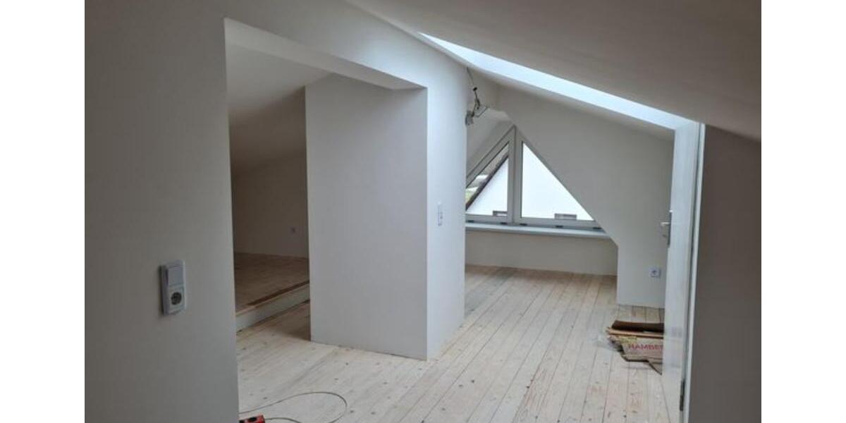 Maisonettenwohnung Tremsbüttel - 4 Zimmer, 125 m&sup2;, 1.190&euro; | Angebot:24373042