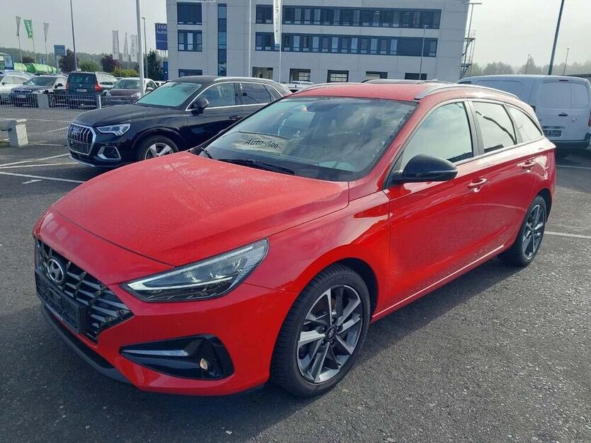 i30