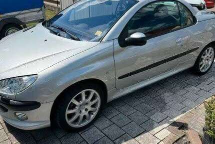Peugeot 206 93.000 km 7.150 &euro; Süsel 23701