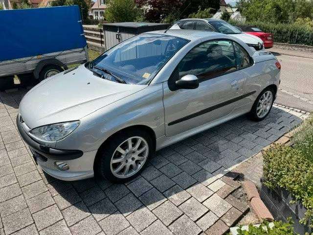 Peugeot 206 93.000 km 7.150 &euro; Süsel 23701