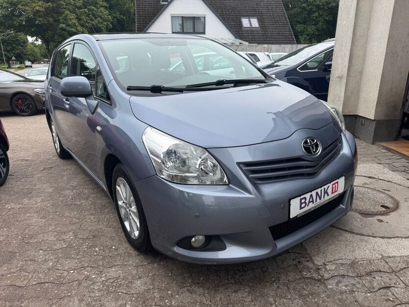Toyota Verso 130.141 km 10.490 € Lübeck 23556