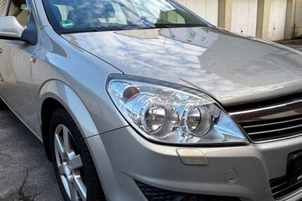 Opel Astra 144.384 km 3.680 &euro; Lübeck 23554