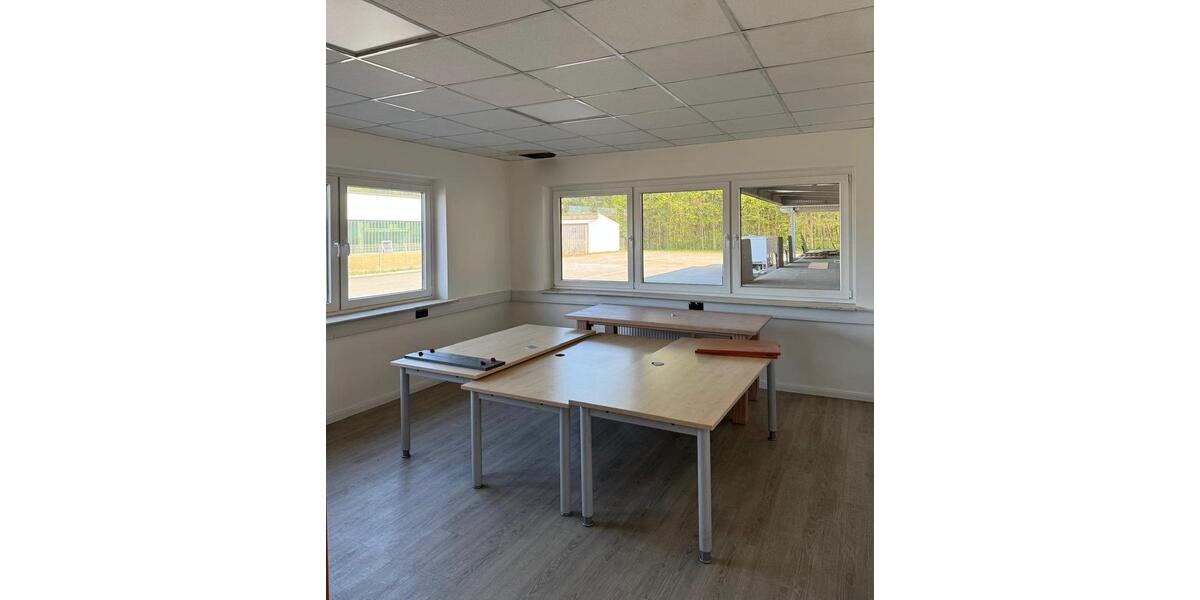 Gewerbeobjekt Lübeck Sankt Lorenz Nord - 6&euro; | Angebot:26642647