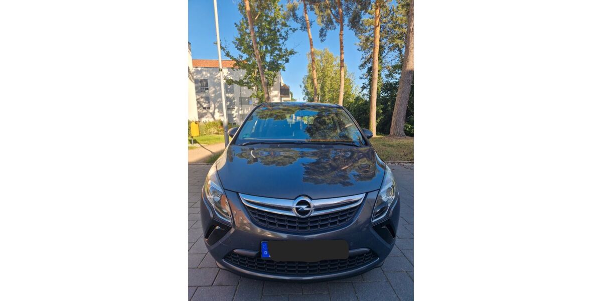 Opel Zafira Tourer 239.500 km 4.650 &euro; Lübeck 23564