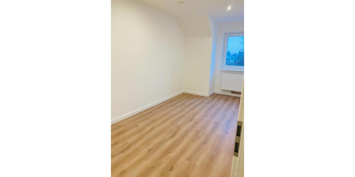 Etagenwohnung Schönberg - 3 Zimmer, 80 m&sup2;, 745&euro; | Angebot:25857153