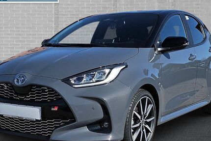 Toyota Yaris 17.905 km 31.990 &euro; Lübeck 23566