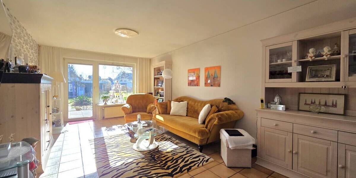 Mehrfamilienhaus, Wohnhaus Lübeck St. Lorenz Nord - 4 Zimmer, 130 m&sup2;, 219.000&euro; | Angebot:26583681