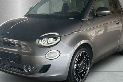 Fiat 500e 12.840 km 23.490 &euro; Lübeck 23558
