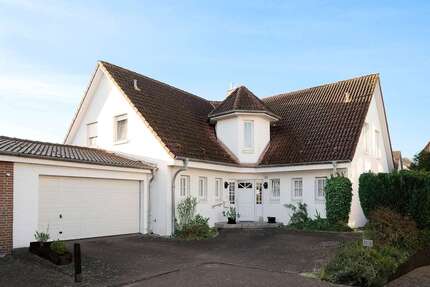 Haus zum Kaufen in Lübeck Travemünde 1.350.000 € 288 m² 6 zimmer